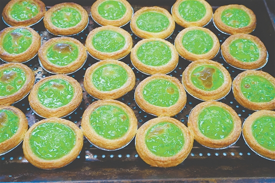 凉瓜蛋挞。 凉瓜蛋挞。