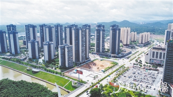 恩平市推出消费品以旧换新行动暨“乐购恩平”消费促进活动，拉动楼市消费。