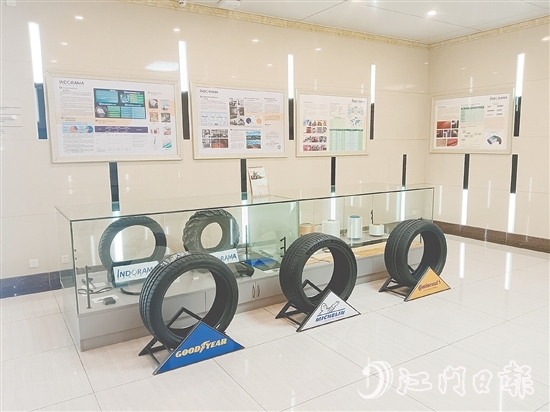 银都拉玛现为中国最大、世界规模第二的轮胎用聚酯浸胶帘子布制造商。