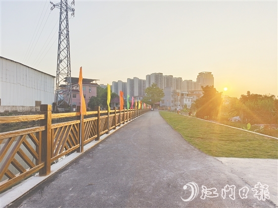 长沙街道东乐村新陂河绿道新貌。