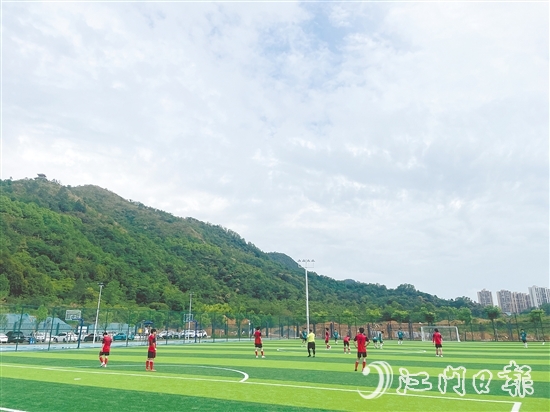 恩平市体育公园成为恩平举办体育赛事的重要场所。