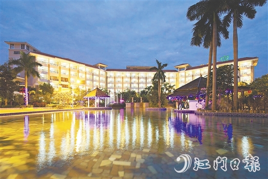 随着天气转冷,恩平温泉景区迎来旺季。 随着天气转冷,恩平温泉景区迎来旺季。