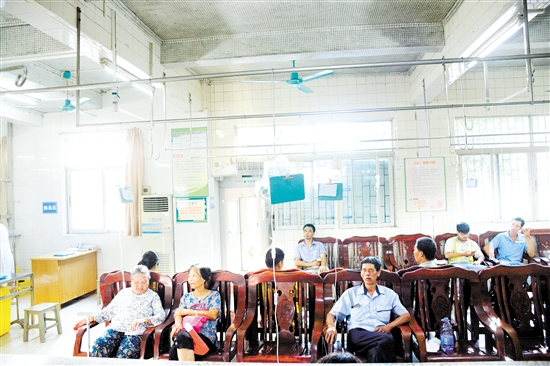 实施“医联体”建设以来,多个试点分院的门诊人数、住院人数均有所增长。 实施“医联体”建设以来,多个试点分院的门诊人数、住院人数均有所增长。
