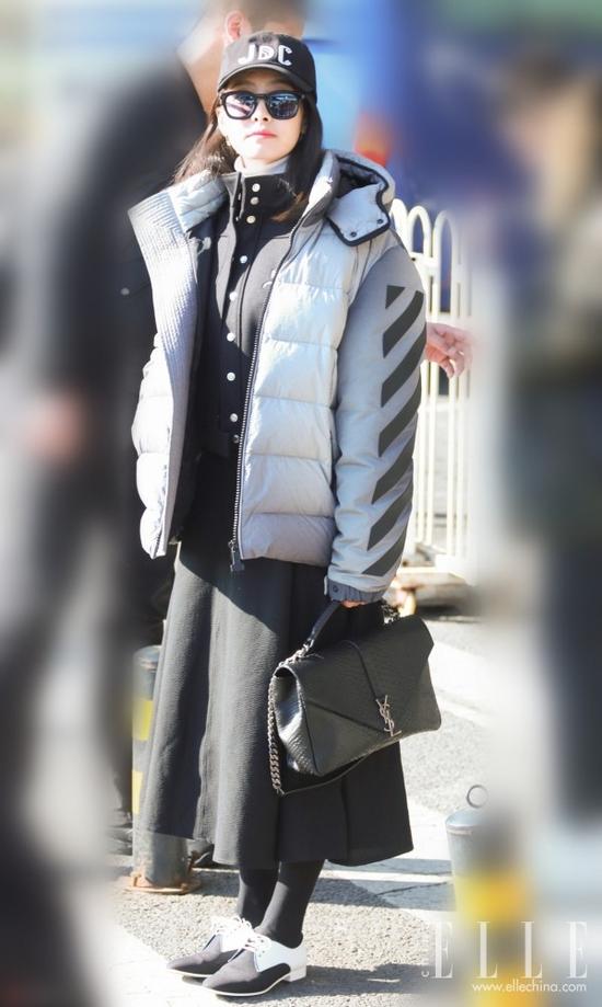 冬天也想要任性地穿裙子?没有羽绒服帮你还真不行