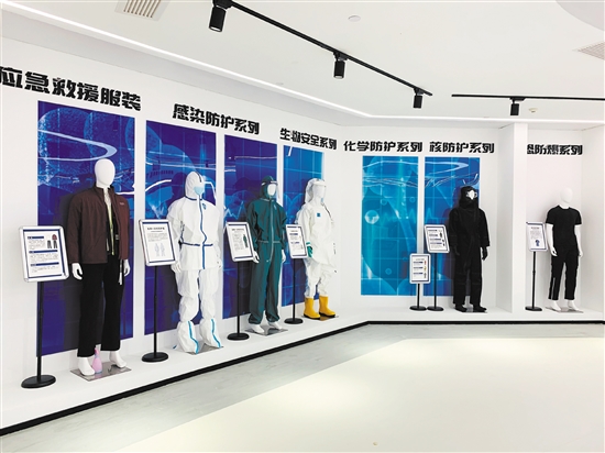 天津大学温州安全（应急）研究院聚焦应急医疗装备器械与药品等产业，建成集技术研发、成果转化、产业孵化、教育培训等功能于一体的新型研发机构。图为该研究院相关安全（应急）产品展示。
