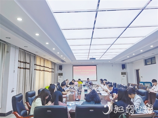 恩平到广西高校开展人才合作洽谈工作。