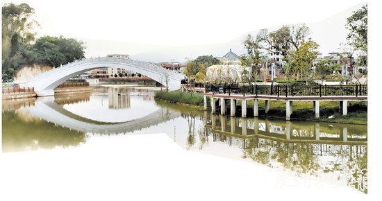 宅梧镇靖村村打造“一河两岸”美丽画廊，绿化水岸共500米，构建沿河风景带和乡村旅游廊道。