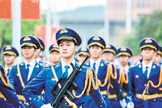 五邑大学学子在交流展示活动中绽放风采。