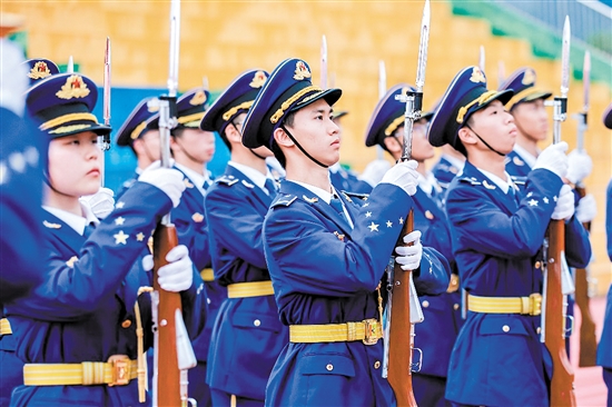 五邑大学在第三届广东省学校国防教育成果交流展示活动中荣获三等奖。