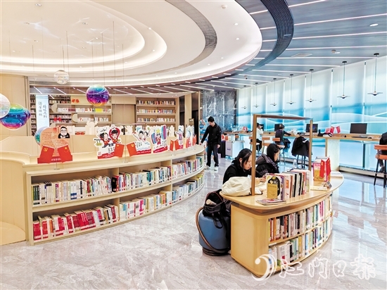 台山中心图书馆。