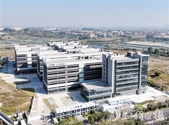 鹤山市城乡融合发展产业园再添两家科技型企业。 鹤山市城乡融合发展产业园再添两家科技型企业。