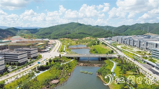 新会智造产业园凤山湖园区。