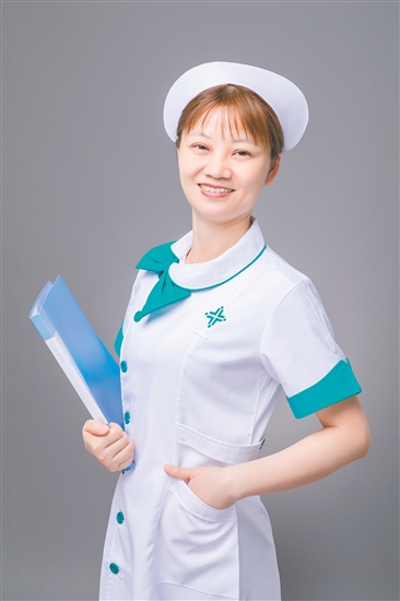 姓名：胡浩