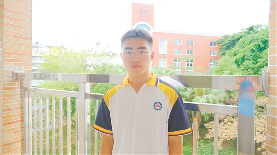 李轩