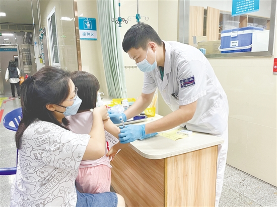 江门多家医院犬伤门诊接诊量明显上升。 江门多家医院犬伤门诊接诊量明显上升。