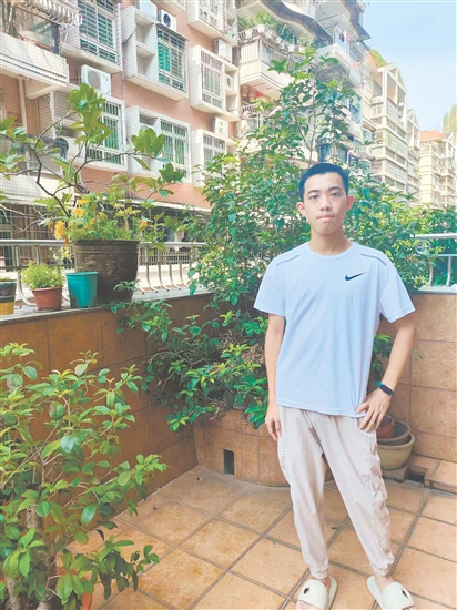 武警警官学院陈境锋