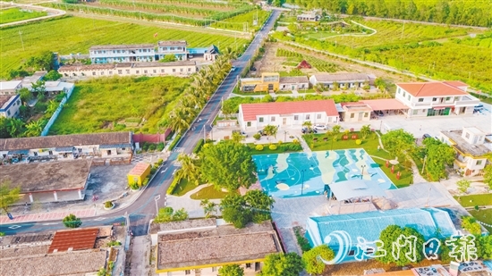 海宴镇南丰村着力建设东南亚风情文旅名村，绘就一幅生态美、产业兴、侨情浓的振兴画卷。