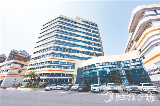 共和镇新建的鹤山工业城养老服务中心。