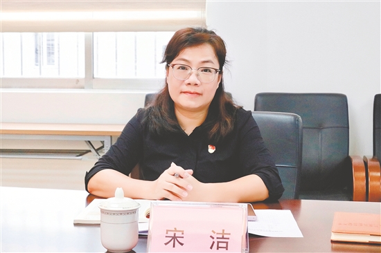 广东江门幼儿师范高等专科学校马克思主义学院院长、副教授宋洁