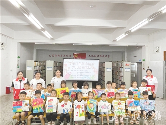 “童”行课堂给学生们提供托管暖心服务。