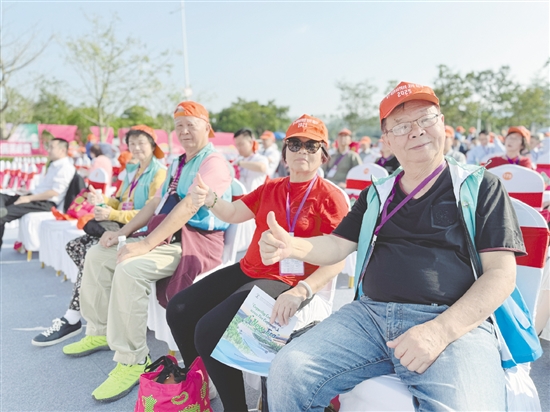 11月14日至16日，第十一届世界台山宁阳会馆（同乡会）联谊大会在台山举办，近千名台山籍海内外乡亲心怀赤诚，跨越山海回到家乡。