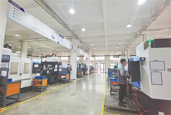 凯特精机扎根新会三十年，是国内滚动功能部件领域的领军者。