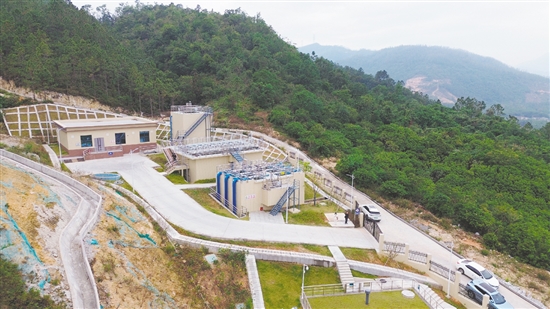 北陡镇南部水厂通过新建一座日供水规模5000立方米的现代化净水厂、铺设总长68公里的供水管道及配套加压泵站，系统完善区域供水体系，彻底破除北陡镇南部片区供水困境。