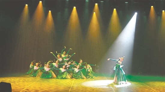 2024年，舞蹈《爱莲说》荣获首届“粤见花开”广东省青少年美育成果展示大赛“童绽风采”舞蹈艺术赛项一等奖。