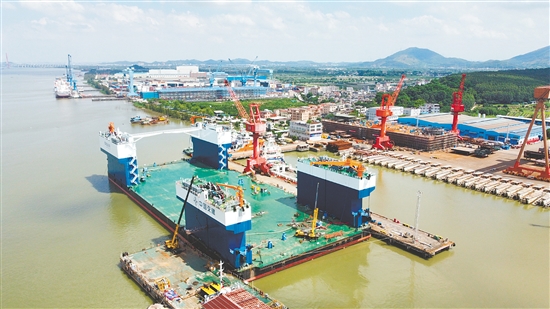 新会区瞄准高端装备制造产业精准发力。图为四航永兴号。 新会区瞄准高端装备制造产业精准发力。图为四航永兴号。