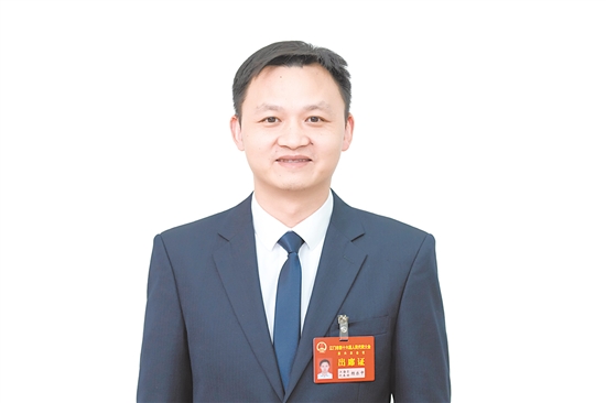 江海区区长颜乐中