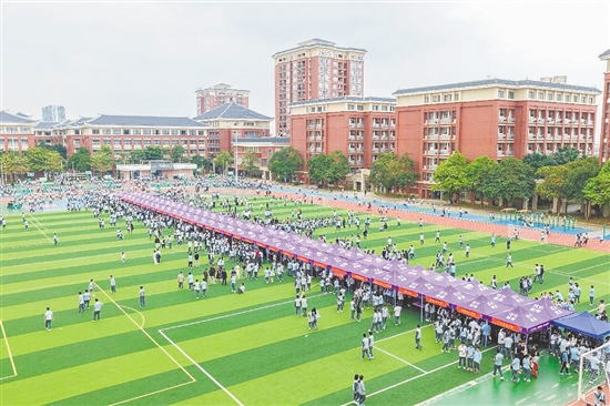 江门广雅学校宣讲活动人气旺。