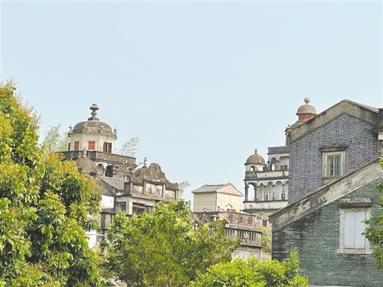 马降龙村的村名蕴含着“马跃龙腾”的美好寓意。