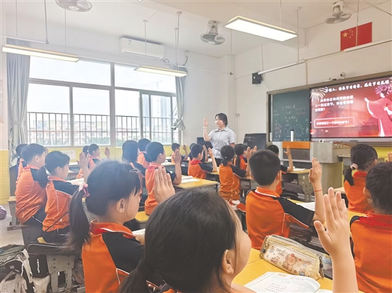 “和美星光”综合素养评价激励机制的有效实施，大大激发了校园的正能量，使全校形成了“比学赶超”的良好氛围。