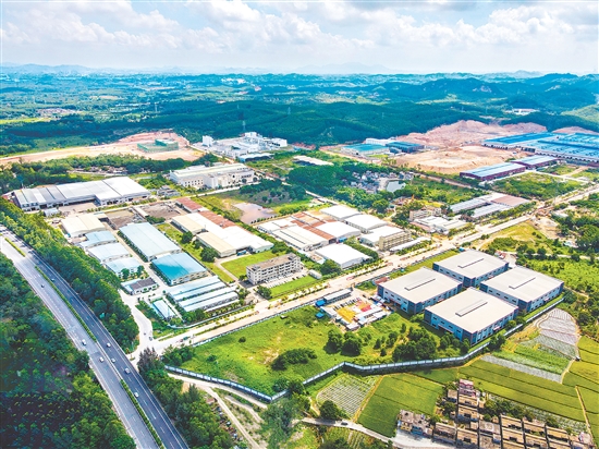 大江镇积极拓展平台，以园区扩容提升招商承载能力。