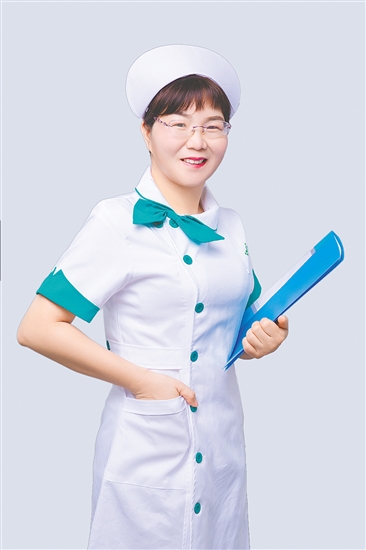 姓名：钟素兰