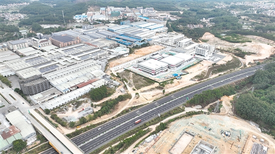 江门市（鹤山）精细化工产业园成功通过省级认定复核，为鹤山推动精细化工与新材料产业高质量发展夯实了平台根基。