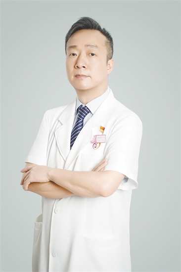 姓名：曹志清