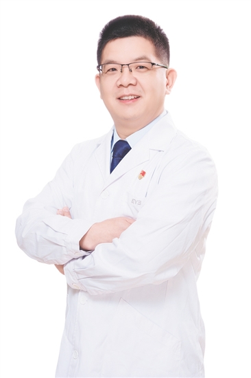 江门爱尔新希望眼科医院副院长唐聪