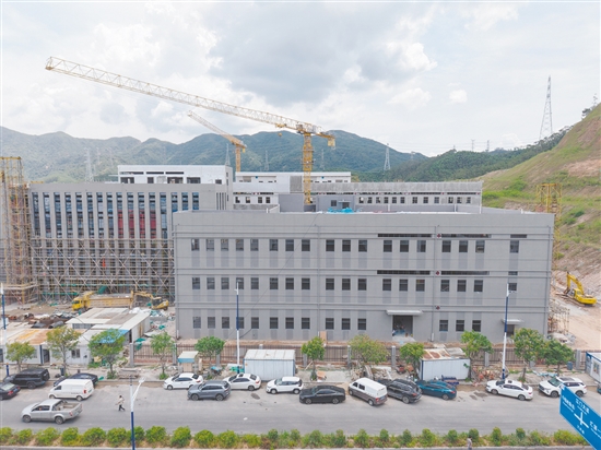 德众泰新材料有限公司所有单体建筑已封顶。