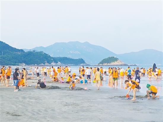9月，江门多个景区推出教师、学生门票优惠。