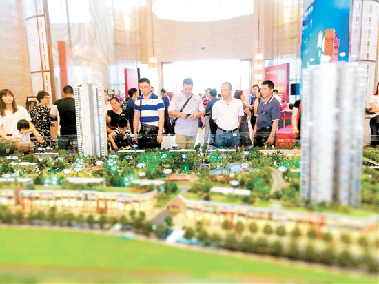 5月,江门楼市量价齐跌,但热度依然存在。 5月,江门楼市量价齐跌,但热度依然存在。