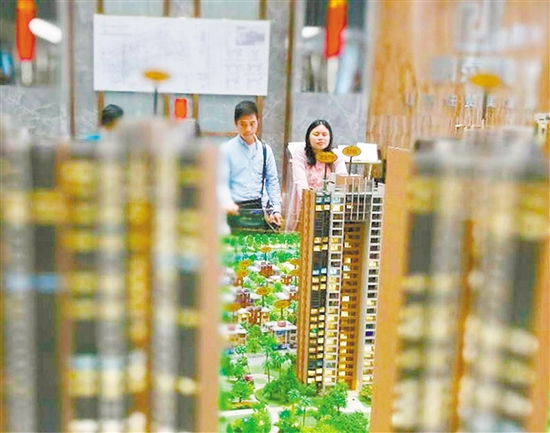 江门楼市如果大幅上涨,何以支撑?很多街坊有此一问。 江门楼市如果大幅上涨,何以支撑?很多街坊有此一问。
