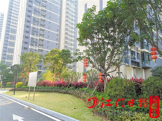 住宅小区园林需要物业维护。