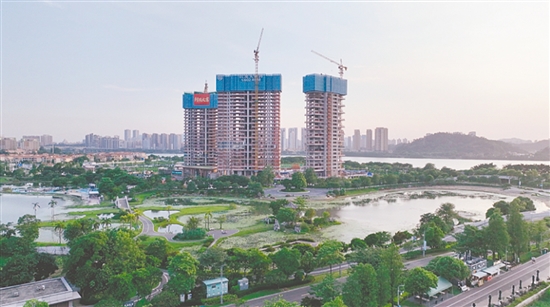 江发·天御湾景观资源出色。