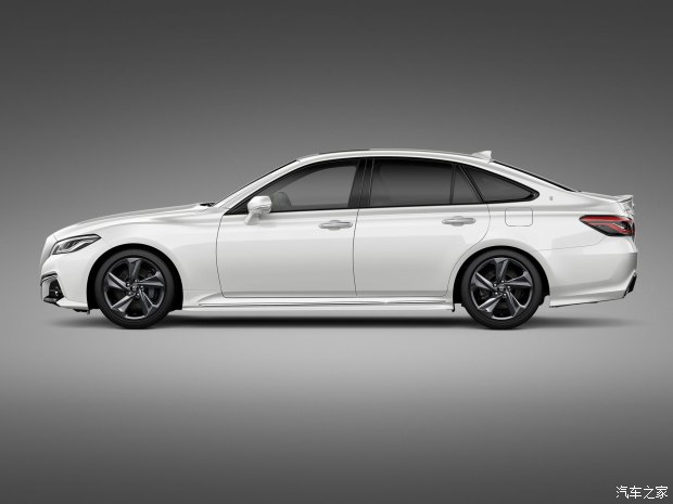 丰田(进口) 皇冠(进口) 2018款 Concept 丰田(进口) 皇冠(进口) 2018款 Concept