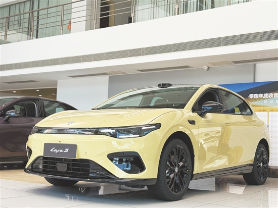 零跑Lafa5外观帅气。 零跑Lafa5外观帅气。